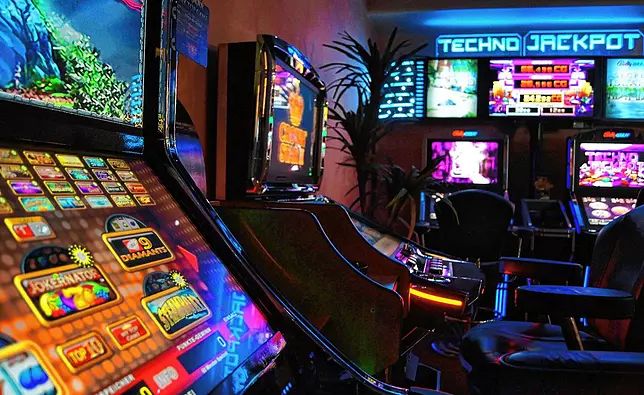 پاکستان میں skycasino کا آن لائن کیسینو سیکشن کھولیں۔